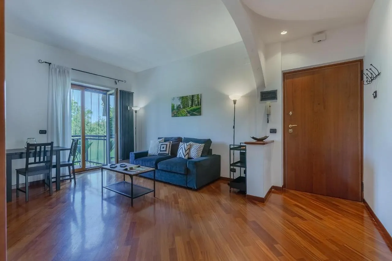 Prospettiva Corso Giovecca apartment with parking Ferrara Italia