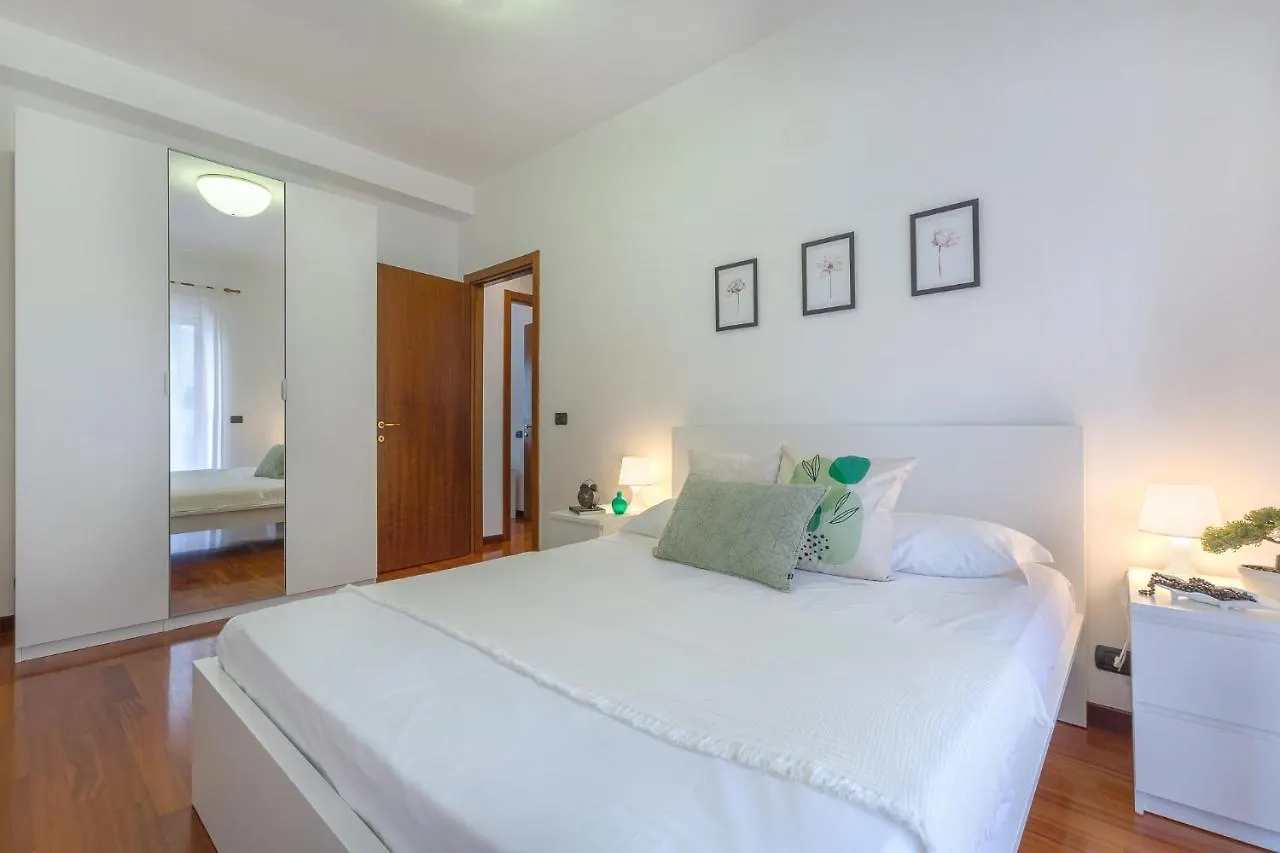 Prospettiva Corso Giovecca apartment with parking Ferrara