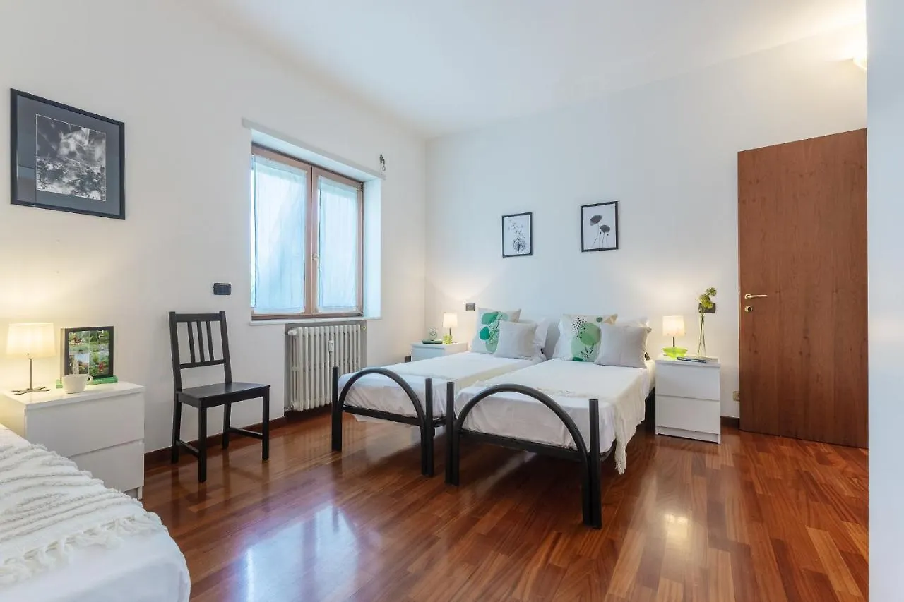 Prospettiva Corso Giovecca apartment with parking Ferrara
