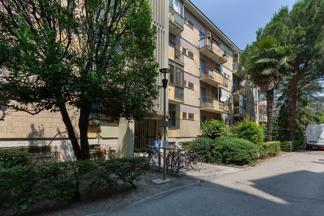 Prospettiva Corso Giovecca apartment with parking Ferrara Italia